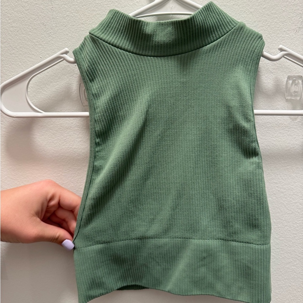 Princess Polly Sage Green Ribbed Mock Neck Crop - XS/S - Picture 1 of 5
